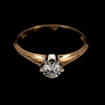 RING, guld 18K, briljantslipad diamant 0,35 ct. N. Westerback, 1970-tal. Vikt 2,9 g.