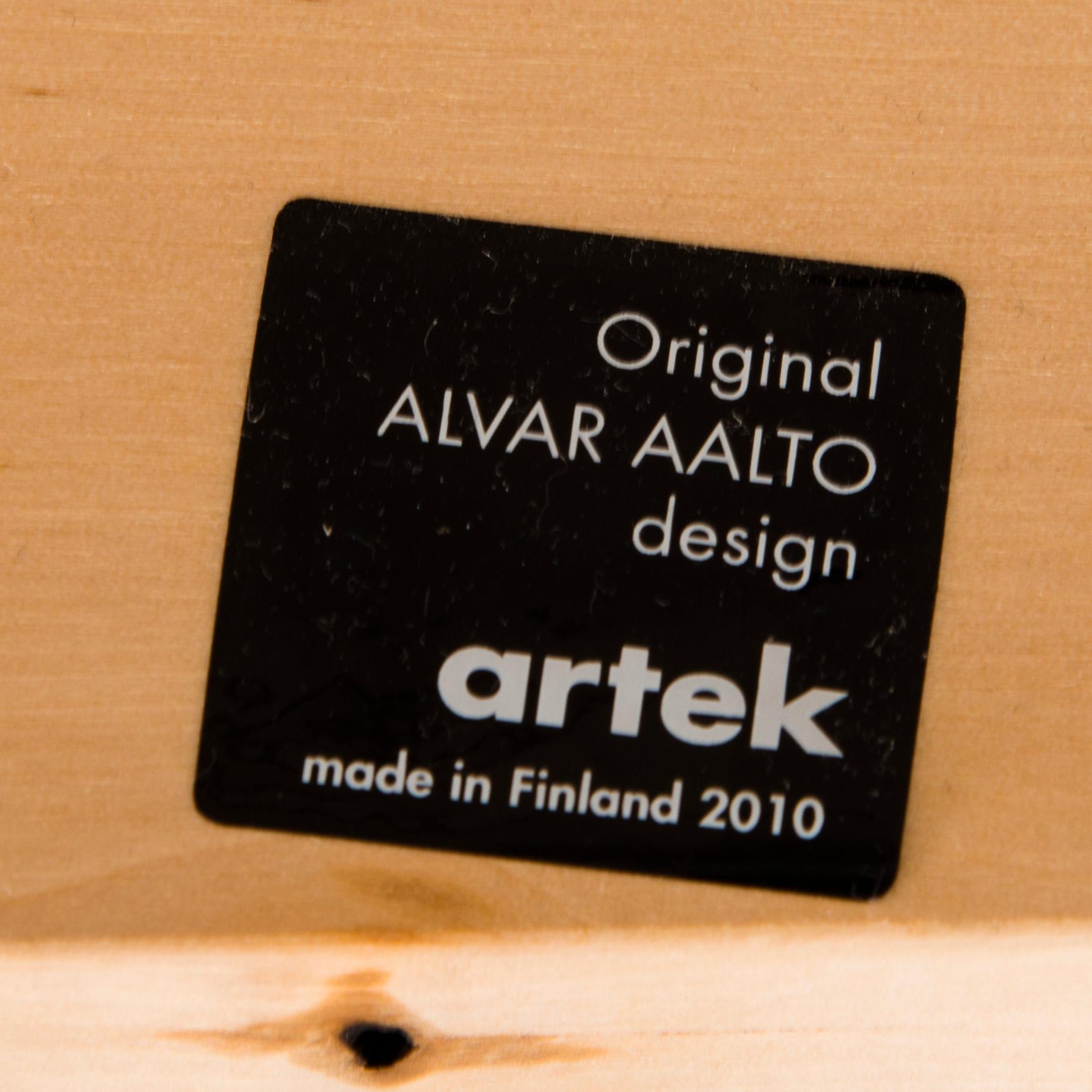 ALVAR AALTO, A set of four '611' chairs for Artek, 2010.