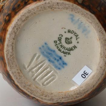 Axel Salto, An Axel Salto stoneware vase, Royal Copenhagen, Denmark 1960.