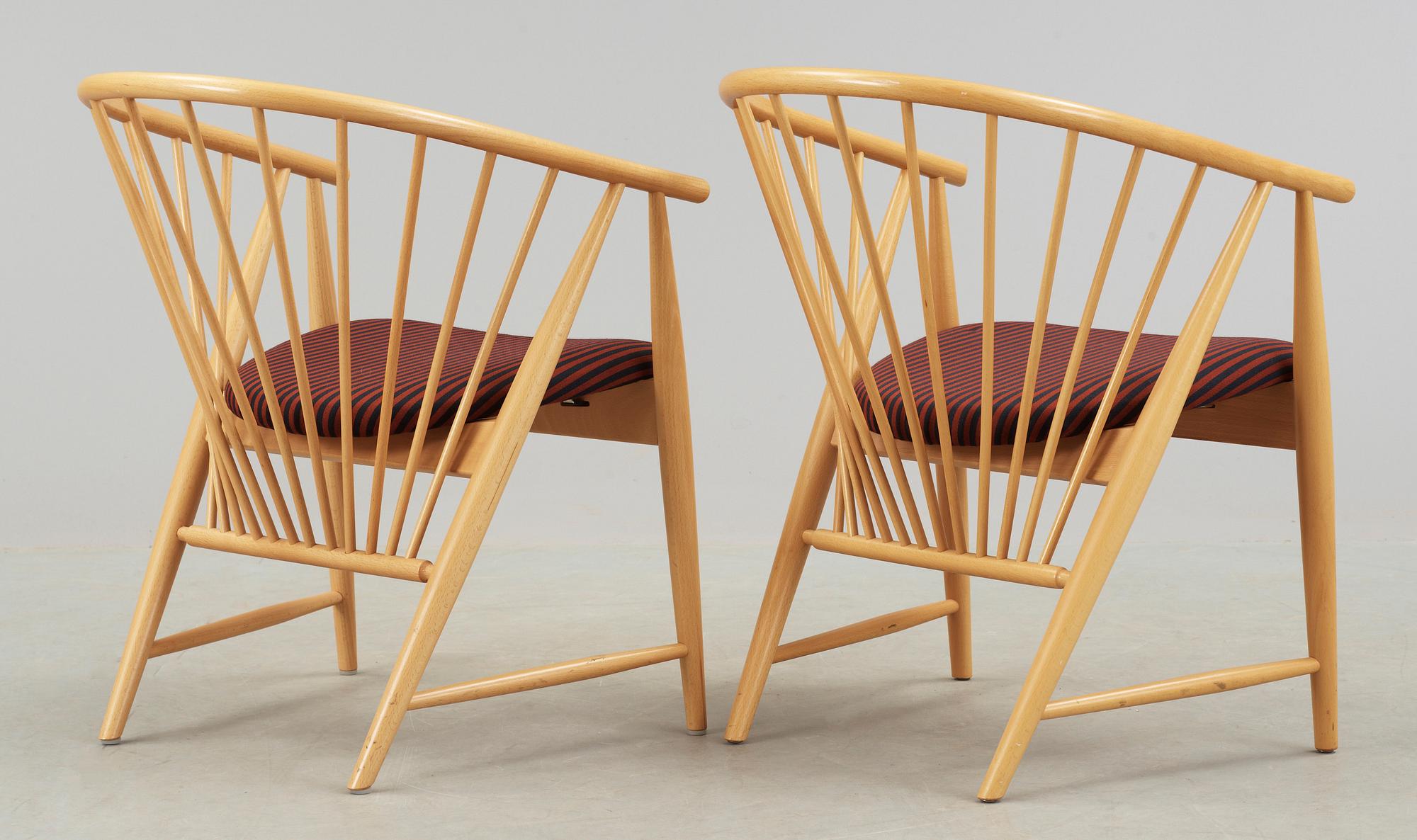 KARMSTOLAR, 2 st, "Solfjädern", Sonna Rosén, Gemla Möbelfabrik, formgiven 1948.