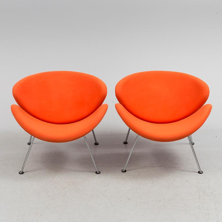 A pair of second half fhe 20th century Pierre Paulin "Orange Slice" chairs from Artifort,