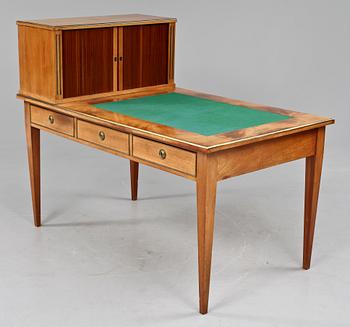 SKRIVBORD, sengustaviansk stil, sekelskiftet 1800/1900.