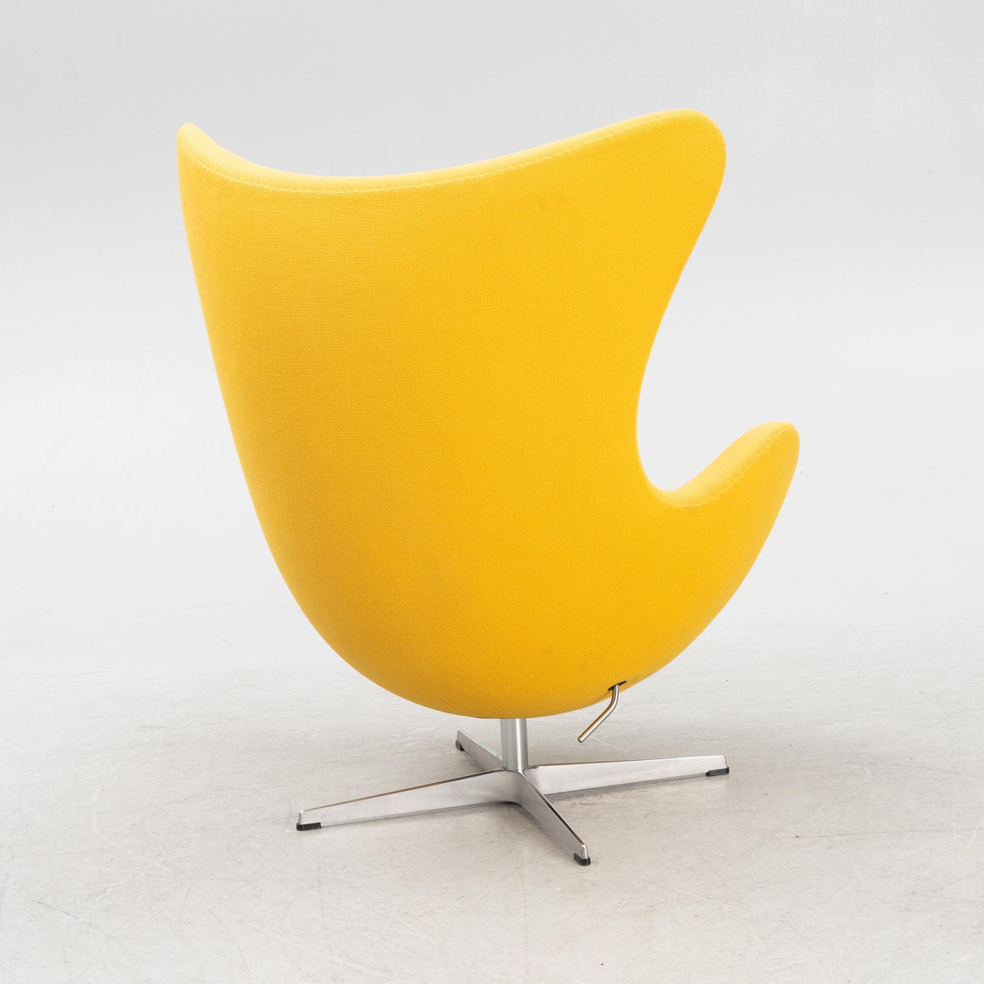 Arne Jacobsen, fåtölj, "Ägget", Republic of Fritz Hansen, Danmark, 2006.