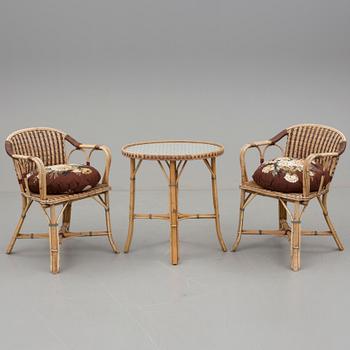 MÖBELGRUPP, 3 delar, 1900-tal.