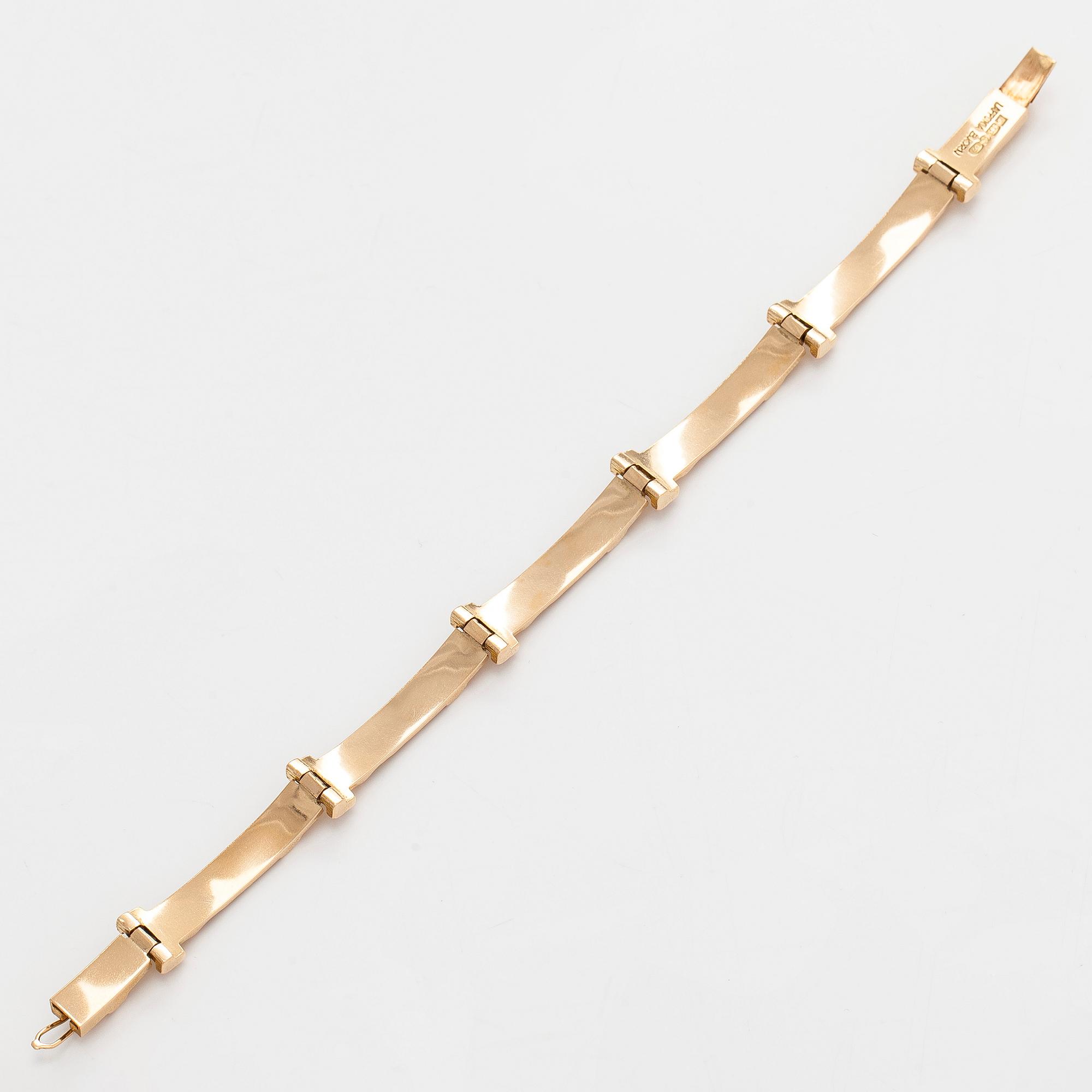 Björn Weckström, a 14K gold bracelet 'Tundra' for Lapponia 1973.