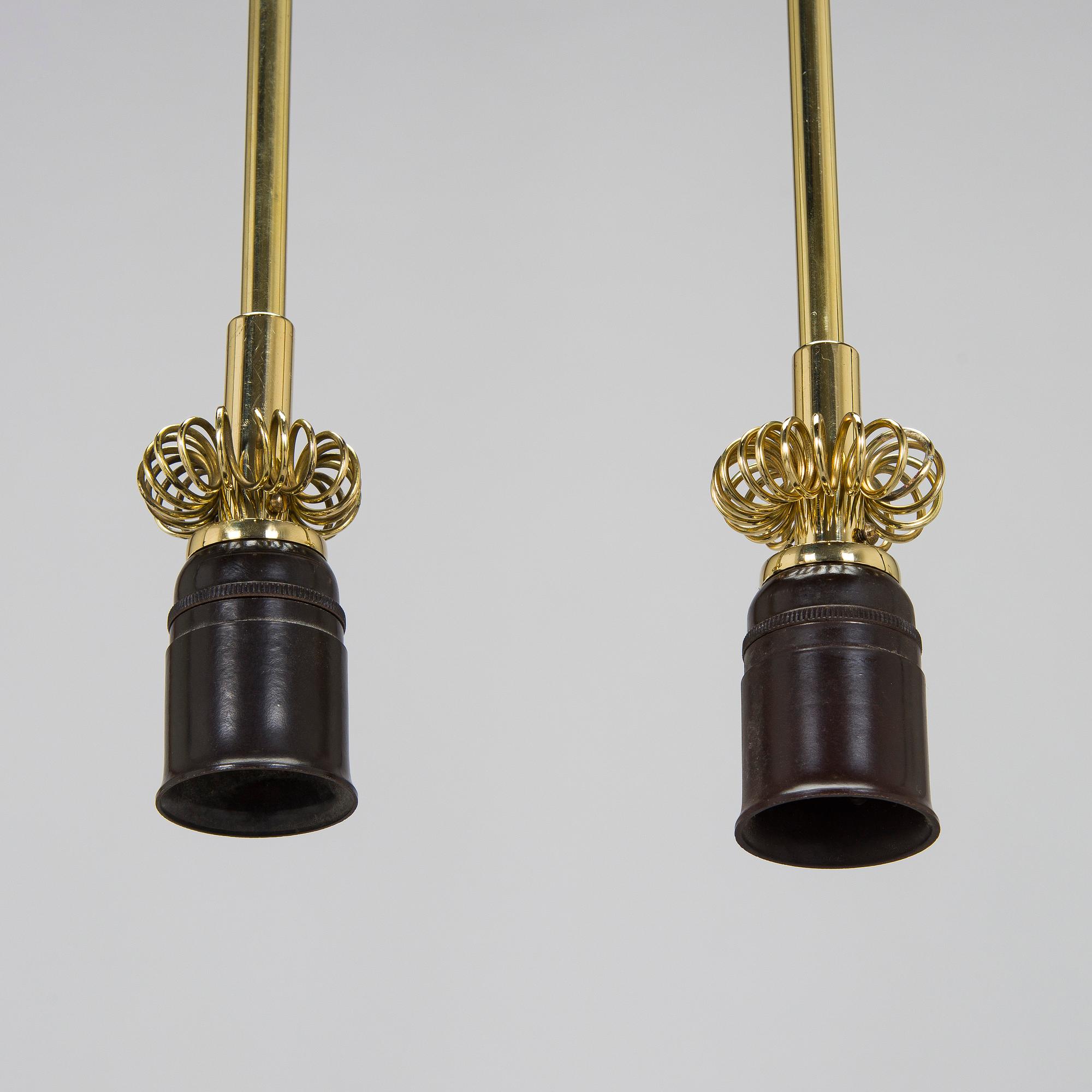 Paavo Tynell, a pair of mid-20th century 'K2-19' pendant lights for Idman.