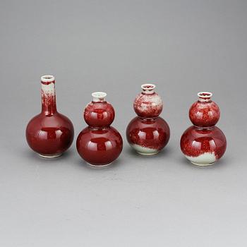 VASER, 4 st, porslin, Kina, modern tillverkning.