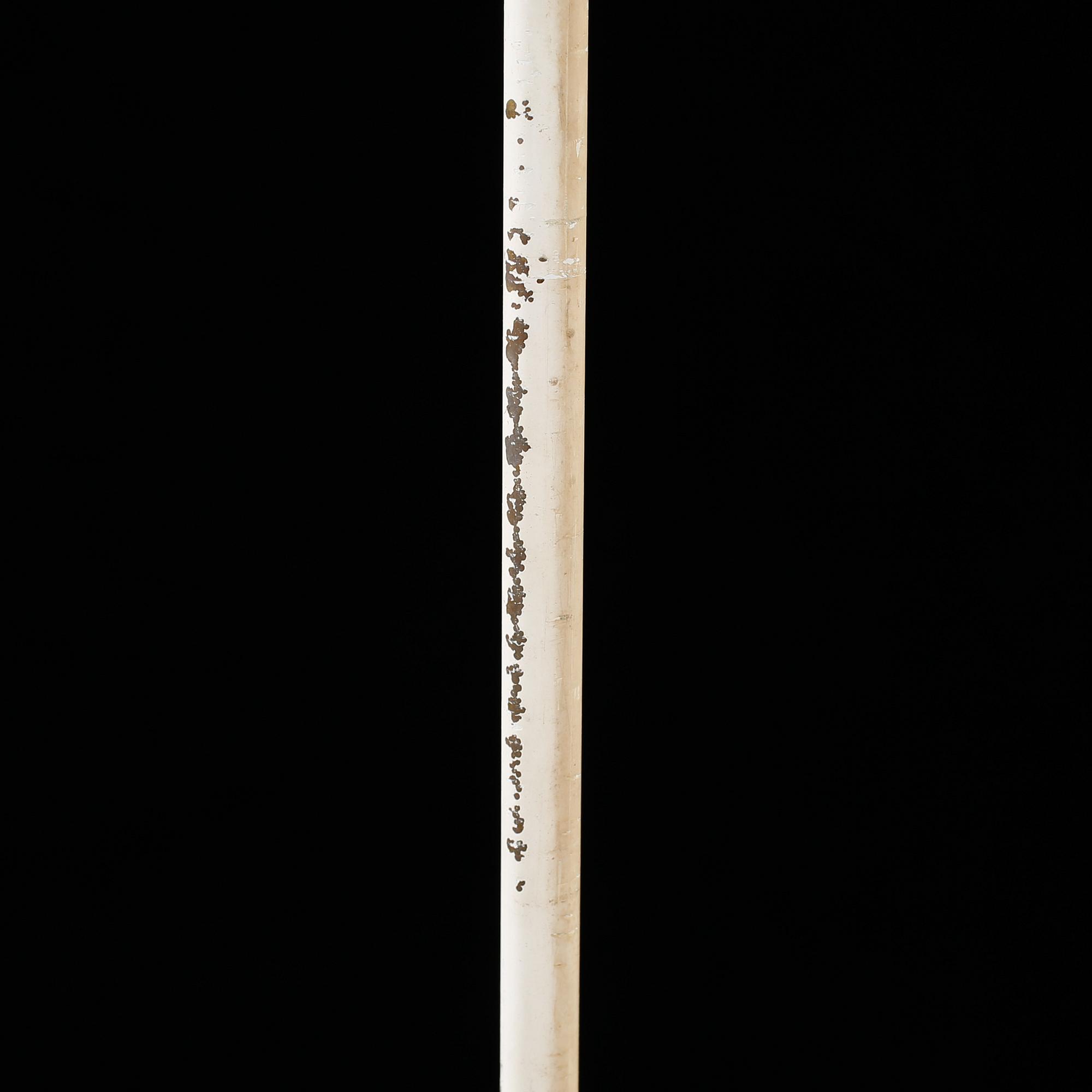 TAKLAMPOR, 2 st, Putzler Glas, omkring 1900-talets mitt. Höjd 57 respektive 85 cm.
