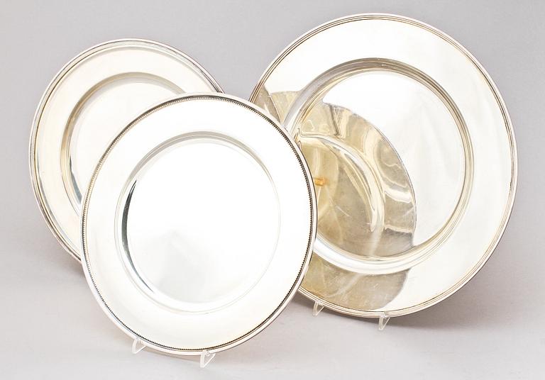 UPPLÄGGNINGSFAT, 3 st, silver, Danmark, 1900-tal. Vikt 1840 g.