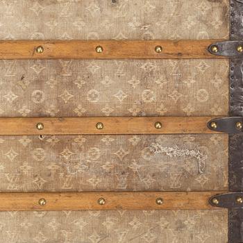 Louis Vuitton, a vintage steamer trunk, late 19th Century.
