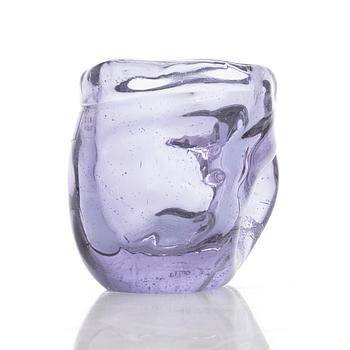 Sini Majuri, Art glass, 'Guksi', signed Sini Majuri. Riihimäki 2025.