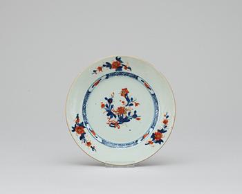A set of eleven imari plates, Qing dynasty, early 19th century .