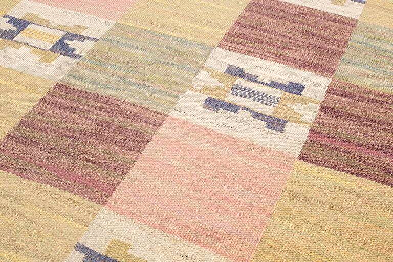 Märta Måås-Fjetterström, a carpet, "Rutmattan", flat weave, ca 201-203 x 145,5 cm, signed MMF.