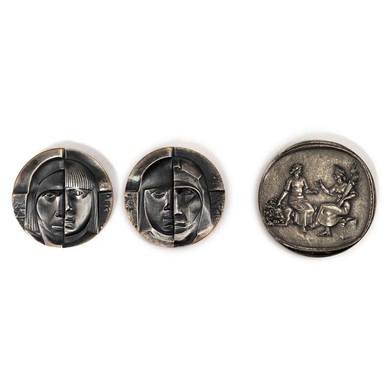 Medals 2 pcs, sterling silver, 1976.