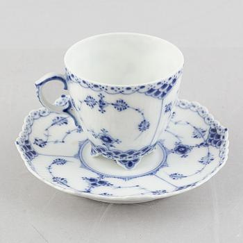 A "Blue fluted full lace" / "Musselmalet" cup with saucer, Royal Copenhagen, model 530, 1893-1900.