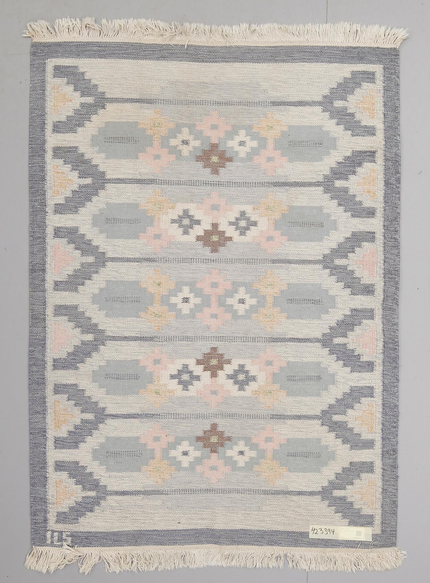 MATTA, rölakan, märkt ILS. 195 x 140 cm.