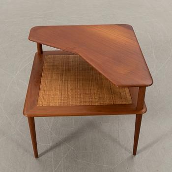 Peter Hvidt & Orla Mølgaard Nielsen, coffee table, "Minerva", France & Son, Denmark, 1960s.