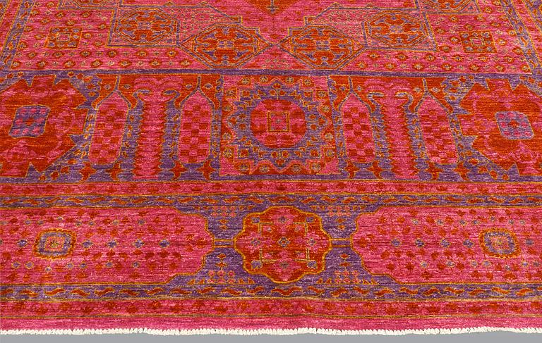 An oriental carpet, ca 413 x 303 cm.