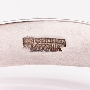 BJÖRN WECKSTRÖM, ARMBAND och RING "Mikroner", sterling silver och akryl. Lapponia 1974 och 1976.