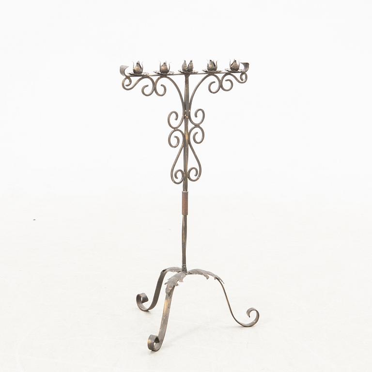 Golvljusstake 1900-talets mitt smide.