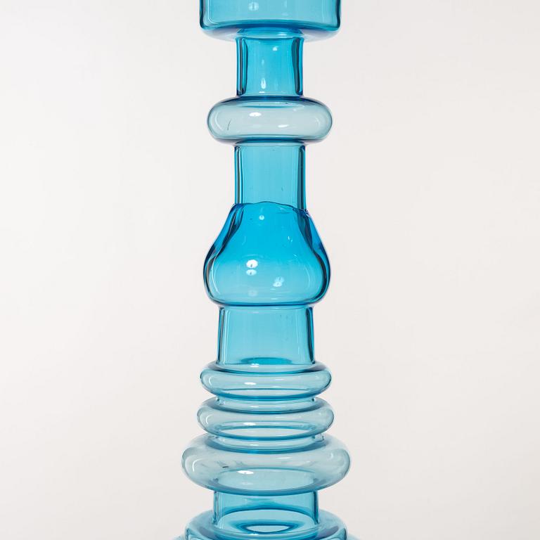 Oivo Toikka, a 'Lighthouse' glass vase, Nuutajärvi, Notsjö, Finland.
