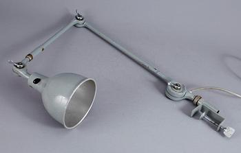 SKRIVBORDSLAMPA, 1900-talets tredje kvartal.