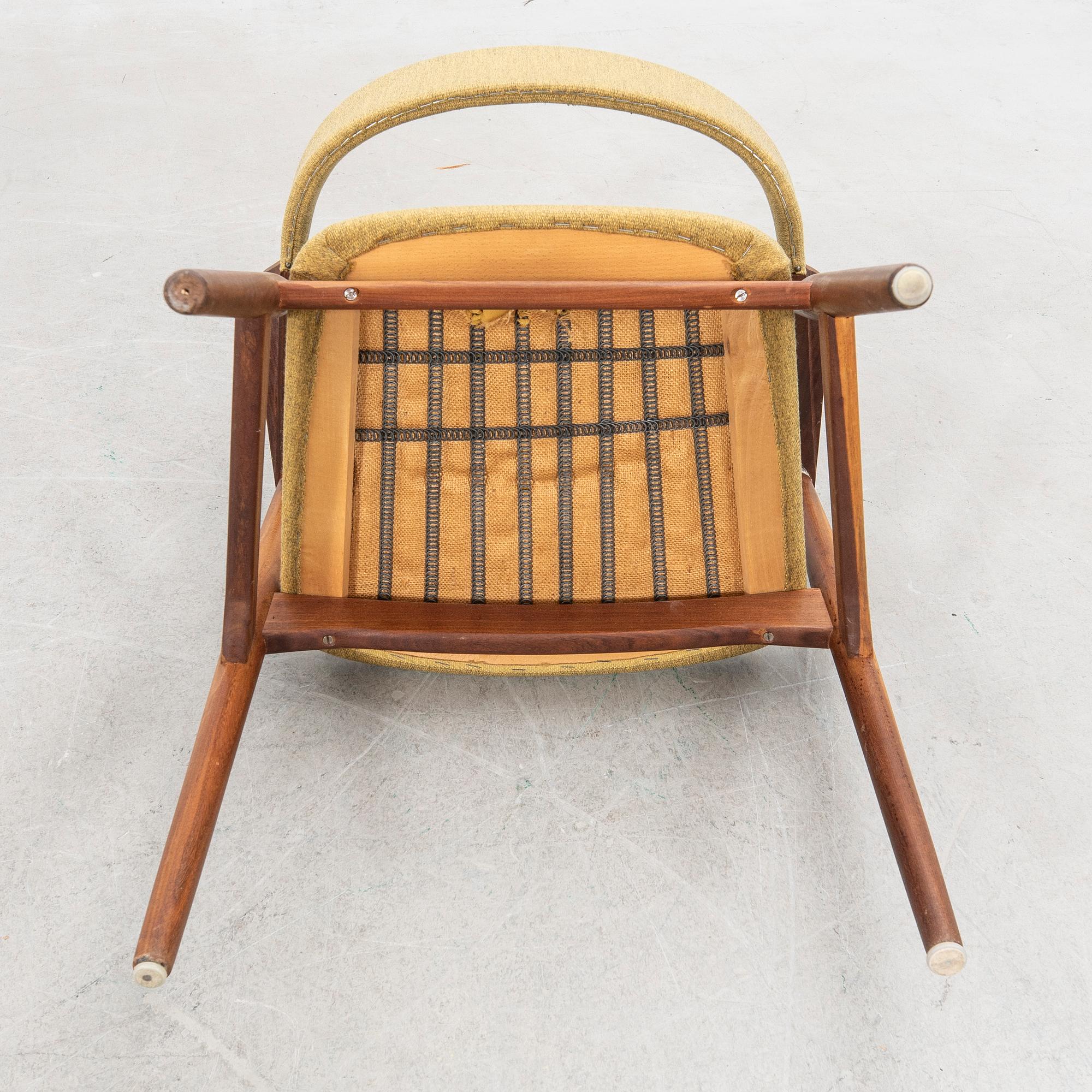 Thomas Harlev, a pair of armchairs, model 213, Farstrup. 1950s/60s.