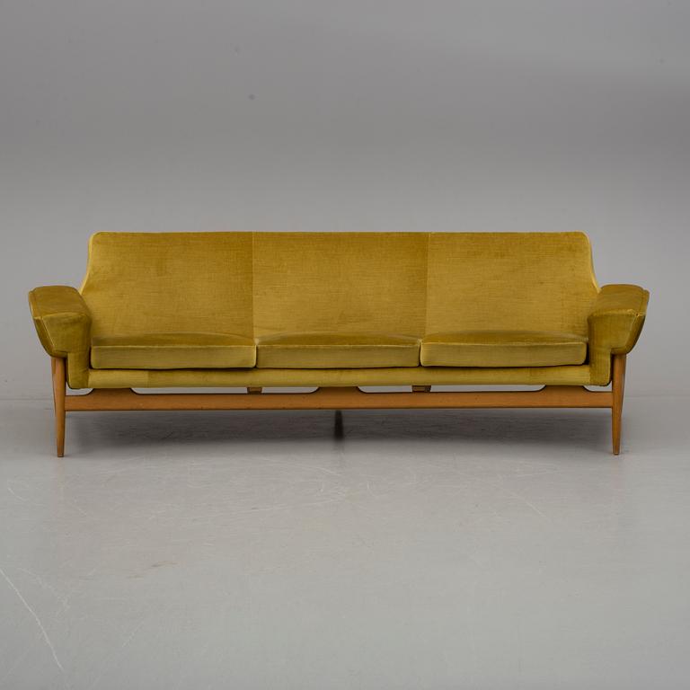 SOFFGRUPP, 3 delar, Johannes Andersen för Trensum möbelfabrik, 1900-talets andra hälft.