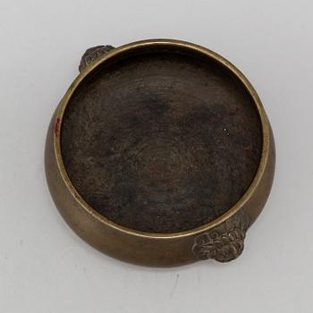 A Chinese bronze censer, 20th Century.