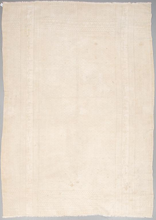 CARPET, ZILO. Flat weave. Cotton. 404 x 280 cm.