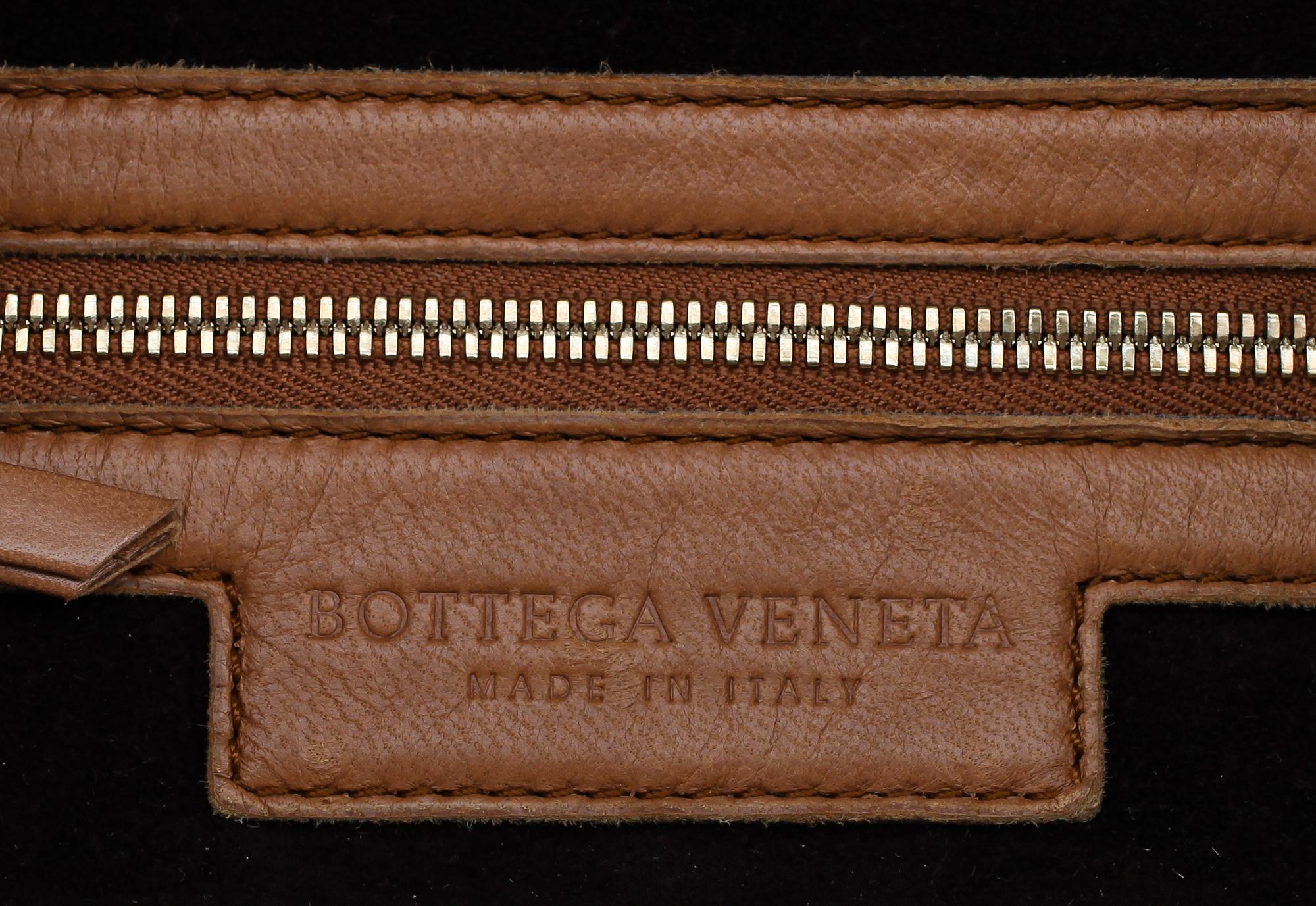 VÄSKA, "HOBO", Bottega Veneta.