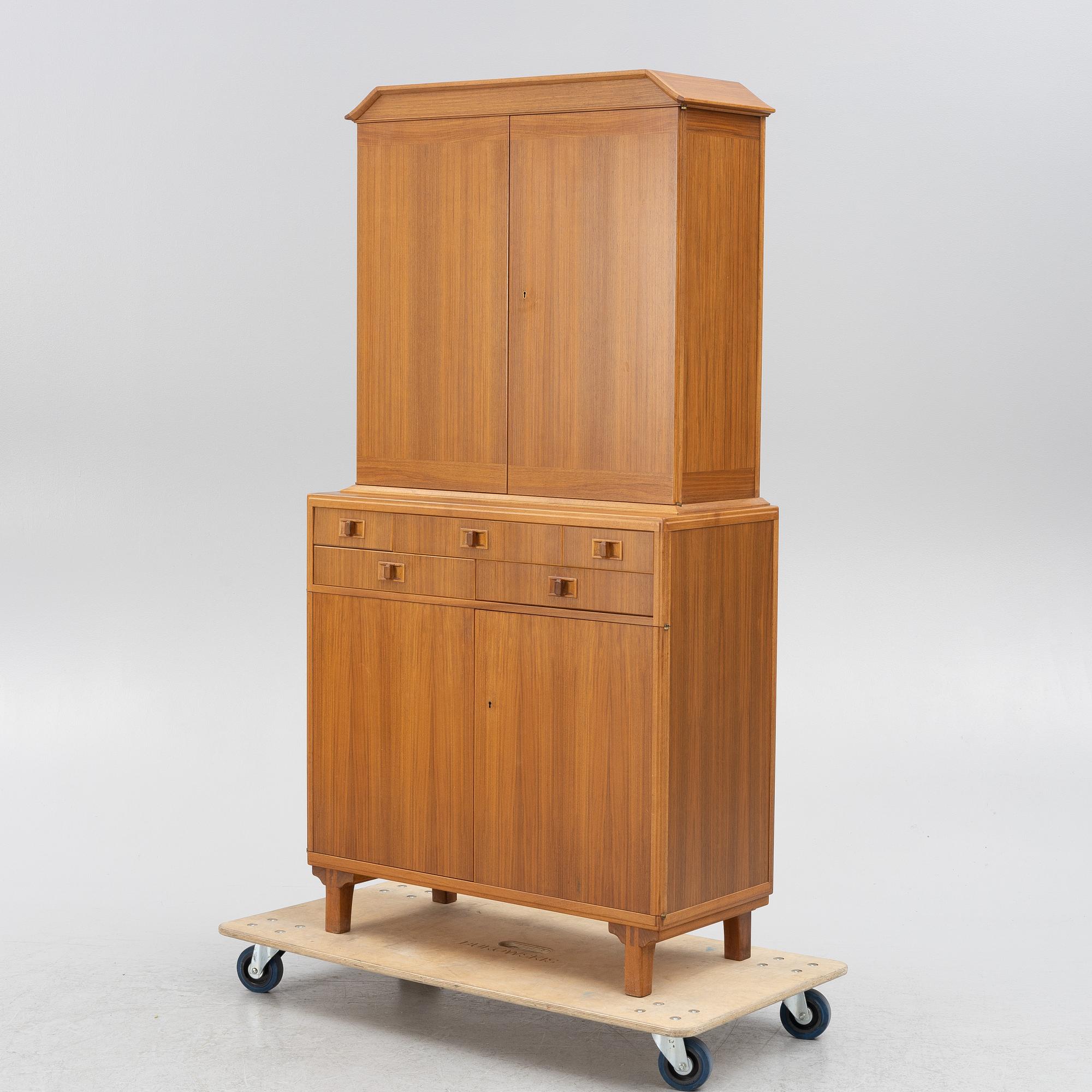 Carl Malmsten, cabinet "The Land of the Middle", Åfors, second half of the 20th century.