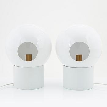 Uno & Östen Kristiansson, a pair of plastic Luno'/ Nr 1241, Luxus, Vittsjö, Sweden.