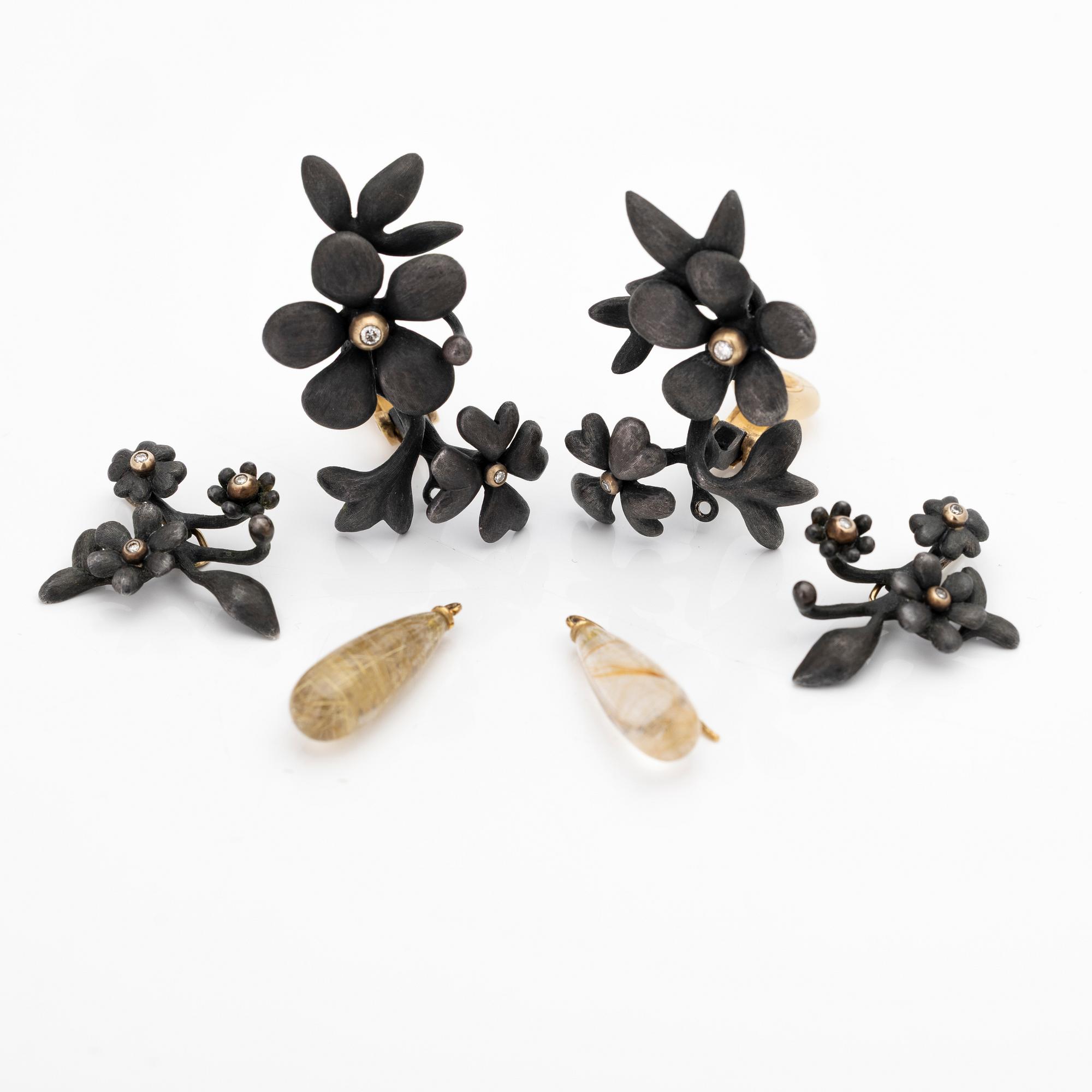 Ole Lynggaard, Earrings, a pair, "Forest", oxidised silver with red gold settings and brilliant-cut diamonds, with additional pendants.