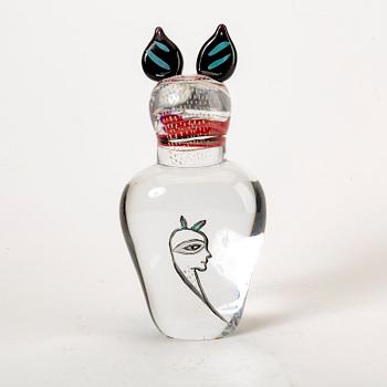 A signed handpainted unique glass figurine by Ulrica Hydman-Vallien for Kosta Boda.