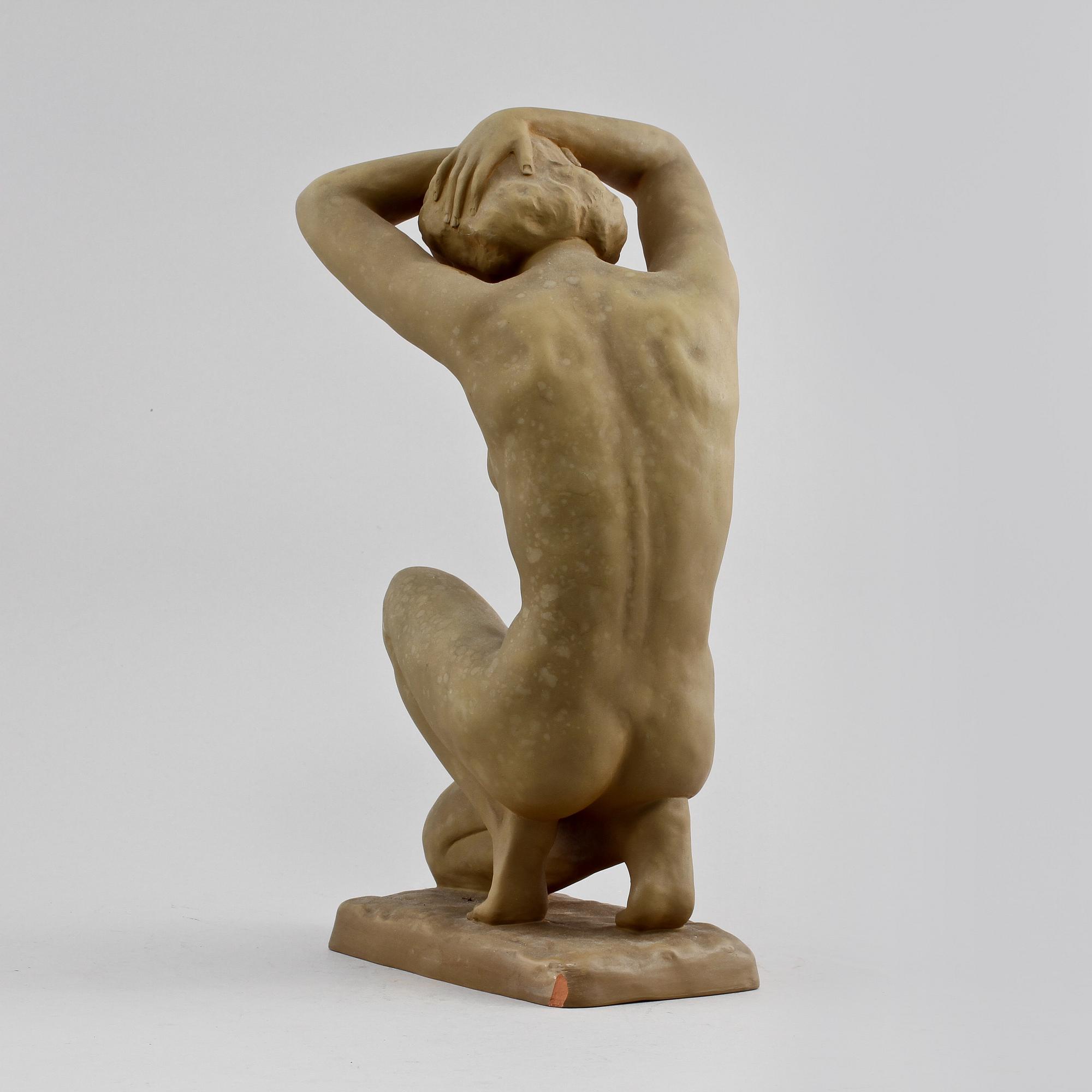SKULPTUR, lergods, Goldscheider, 1900-talets första hälft.