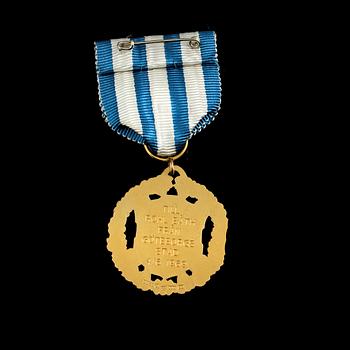 MEDALJ, 18k guld, C C Sporrong & Co, Stockholm, 1968. Vikt 23 g.