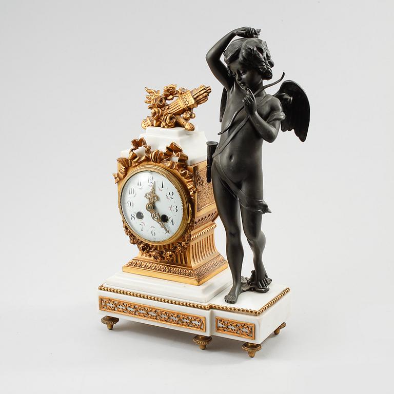 BORDSUR, Frankrike, omkring sekelskiftet 1800/1900.