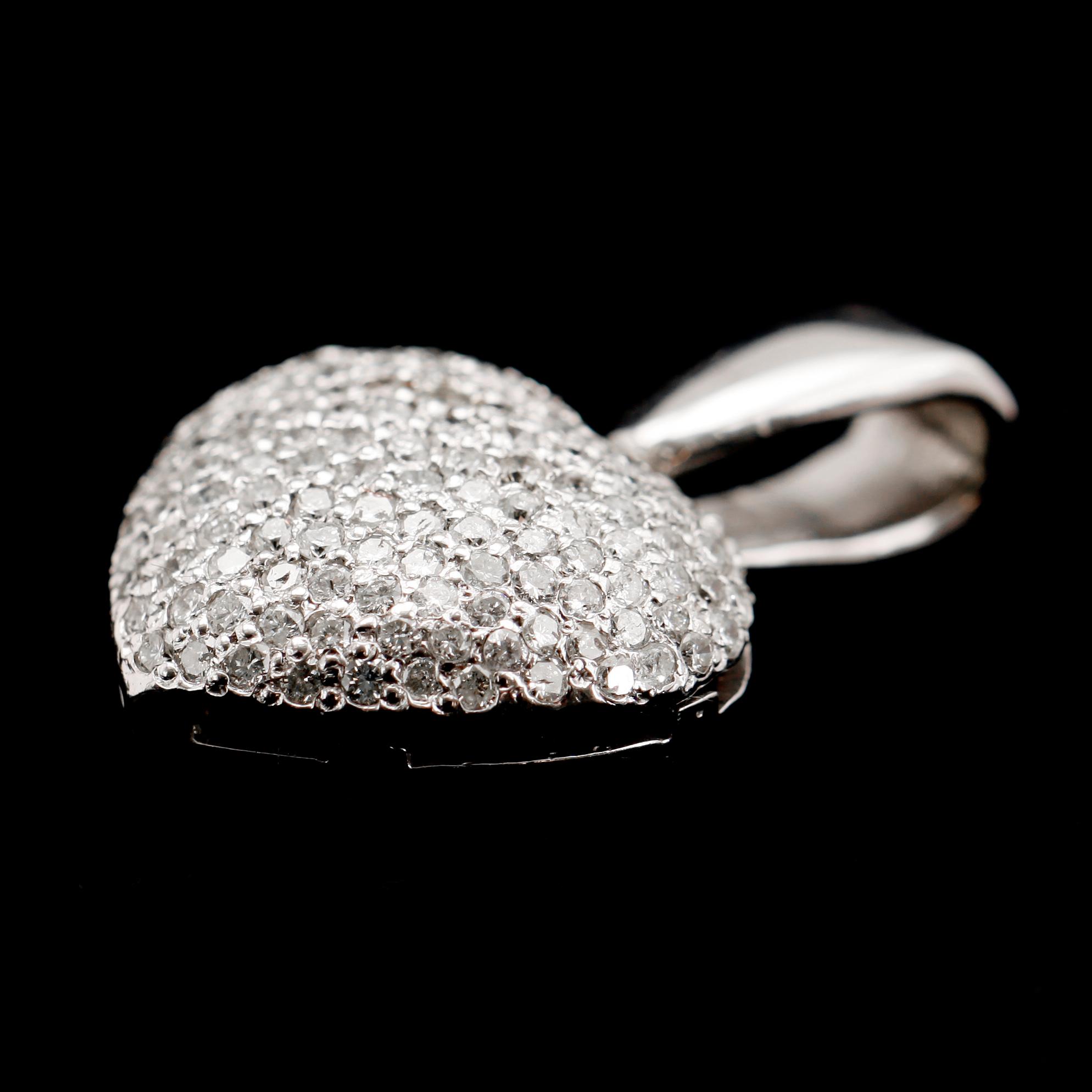 HÄNGE, 18 k vitguld, med briljanter tot 1.50 ct.