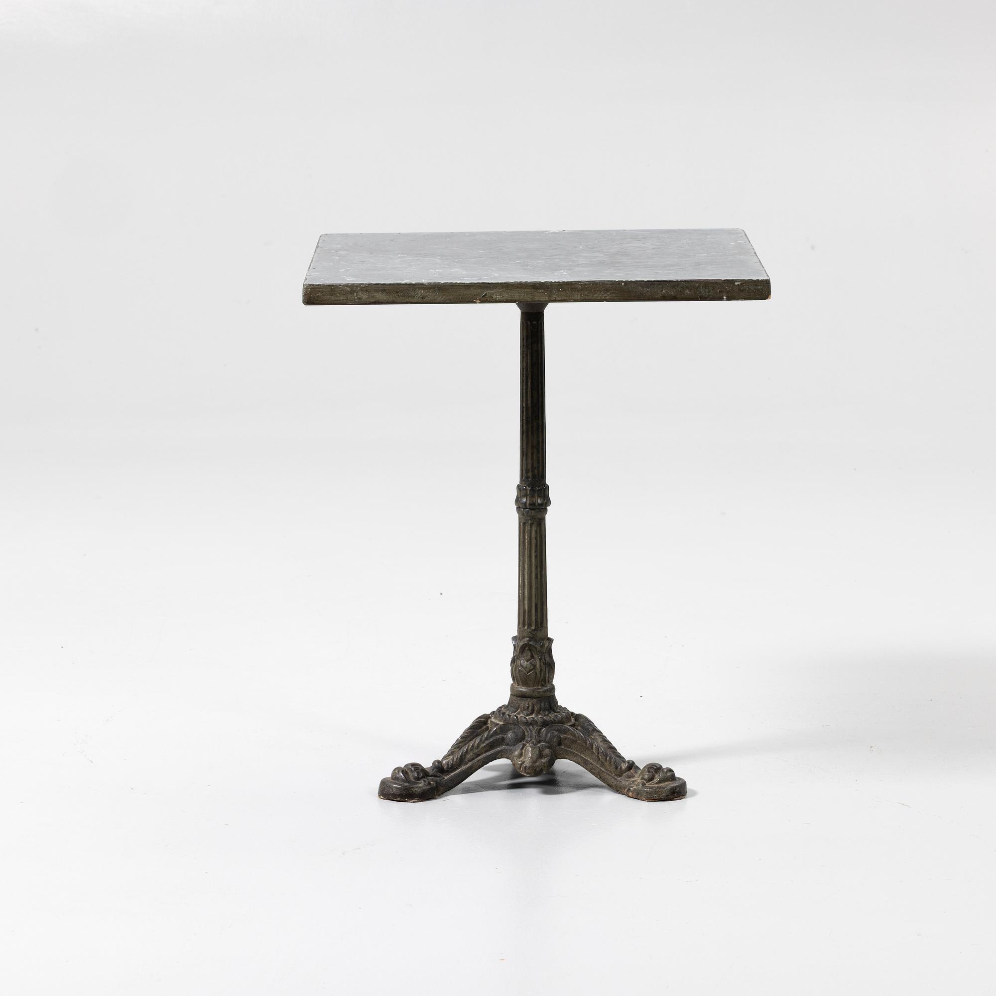 Cafébord/ Trädgårdsbord, 1900-tal.