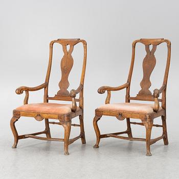 Karmstolar, ett par, senbarock, 1700-talets mitt.