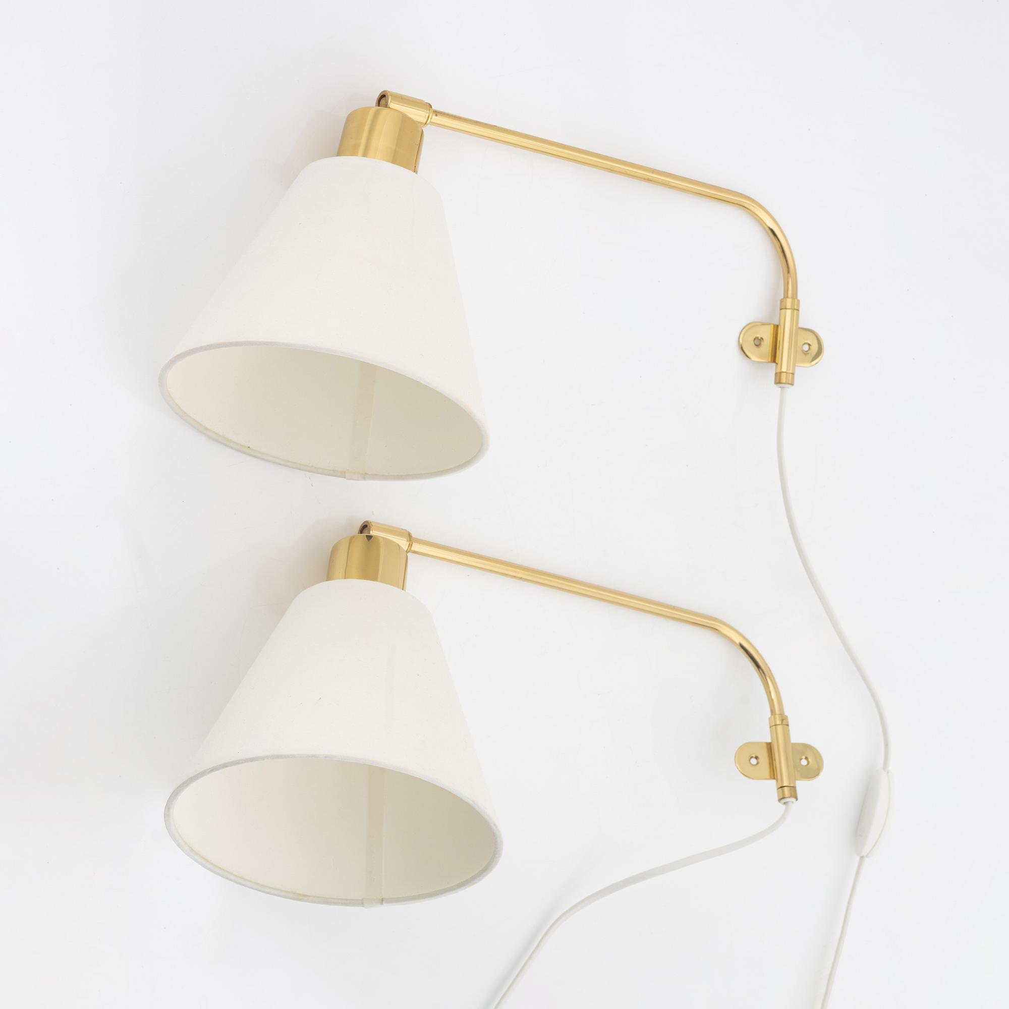 Josef Frank, a pair of model '2226' brass wall lights, Firma Svenskt Tenn.
