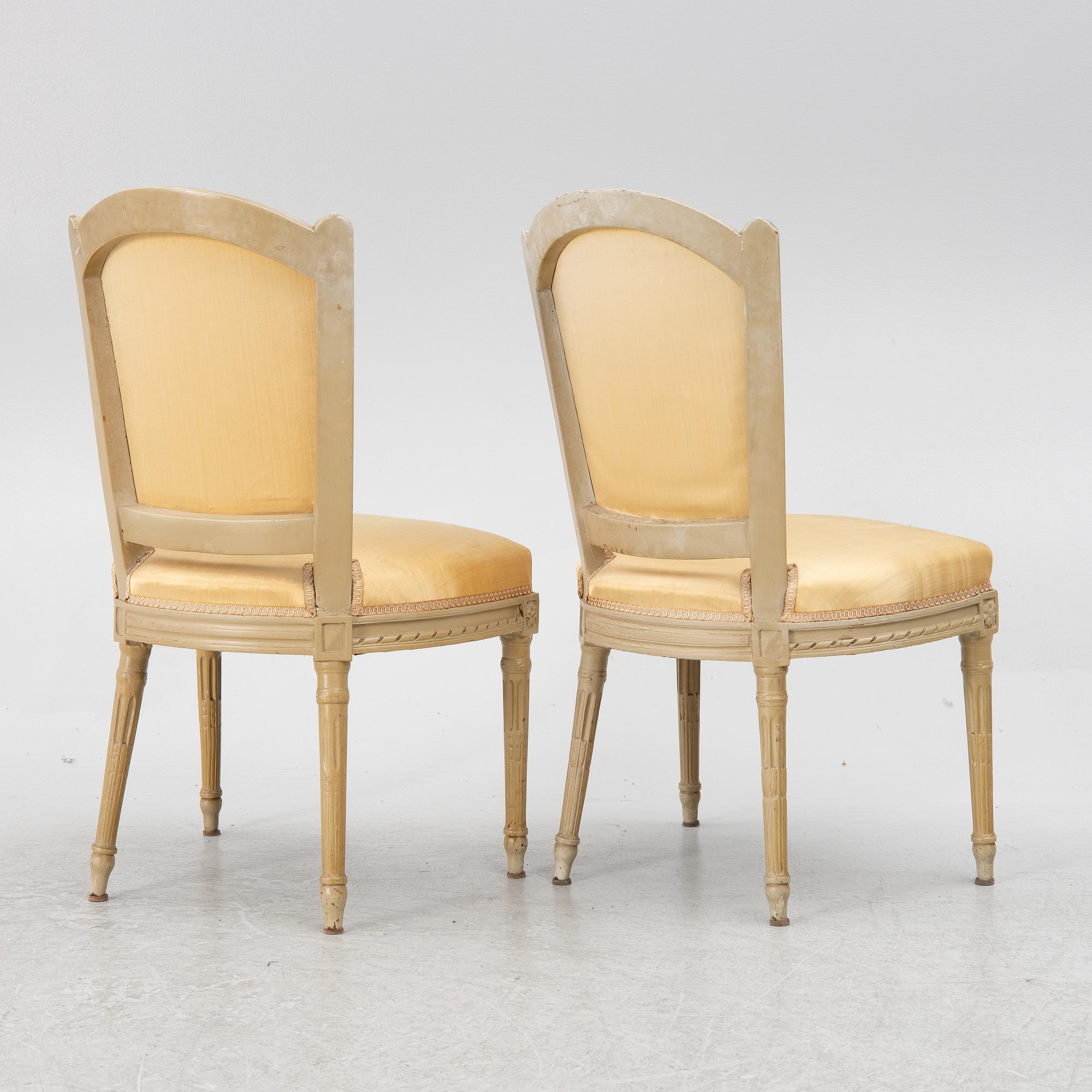 A pair of Gustavian chairs, late 18th century.
