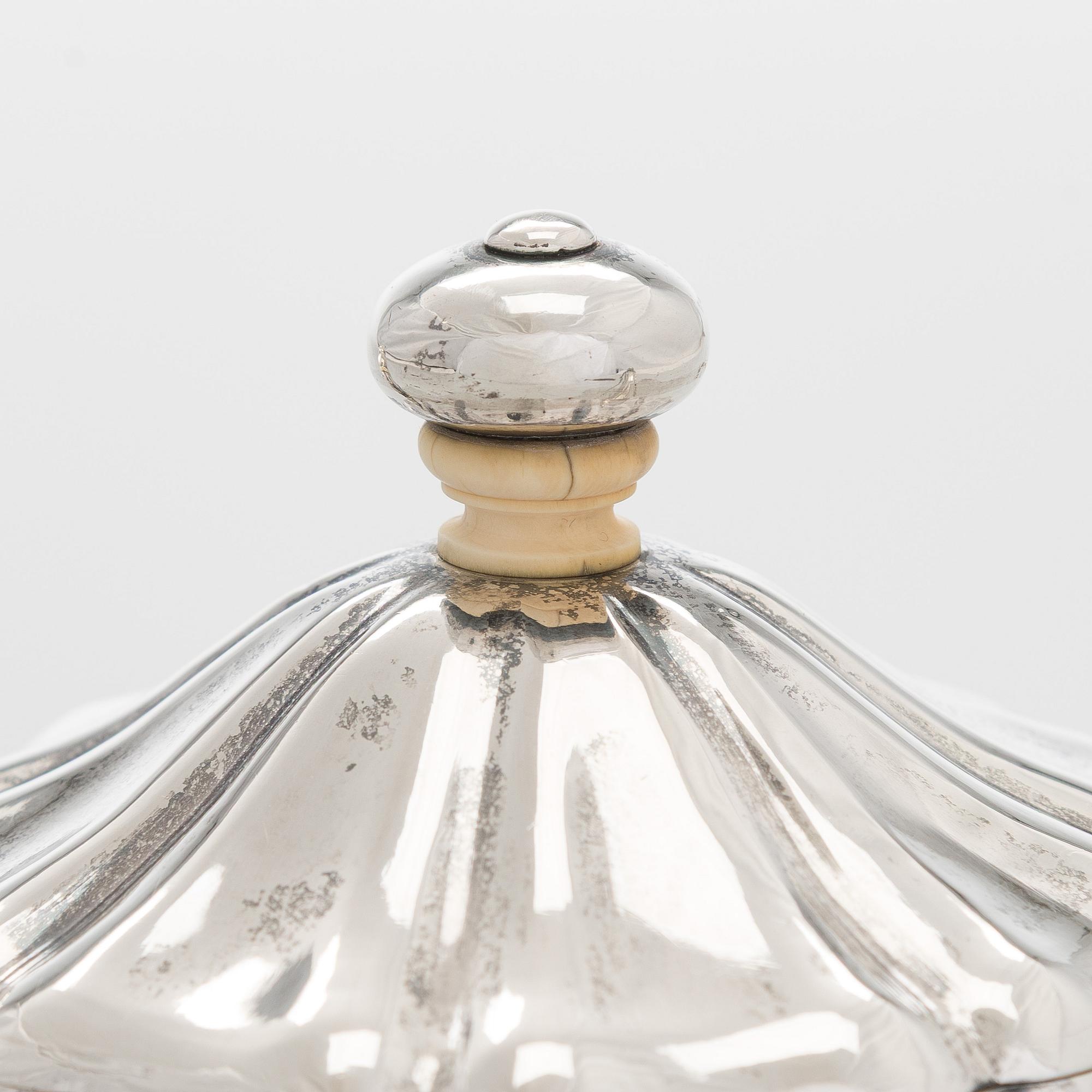 Jakob Wiberg, tekanna, silver. Moskva 1848.