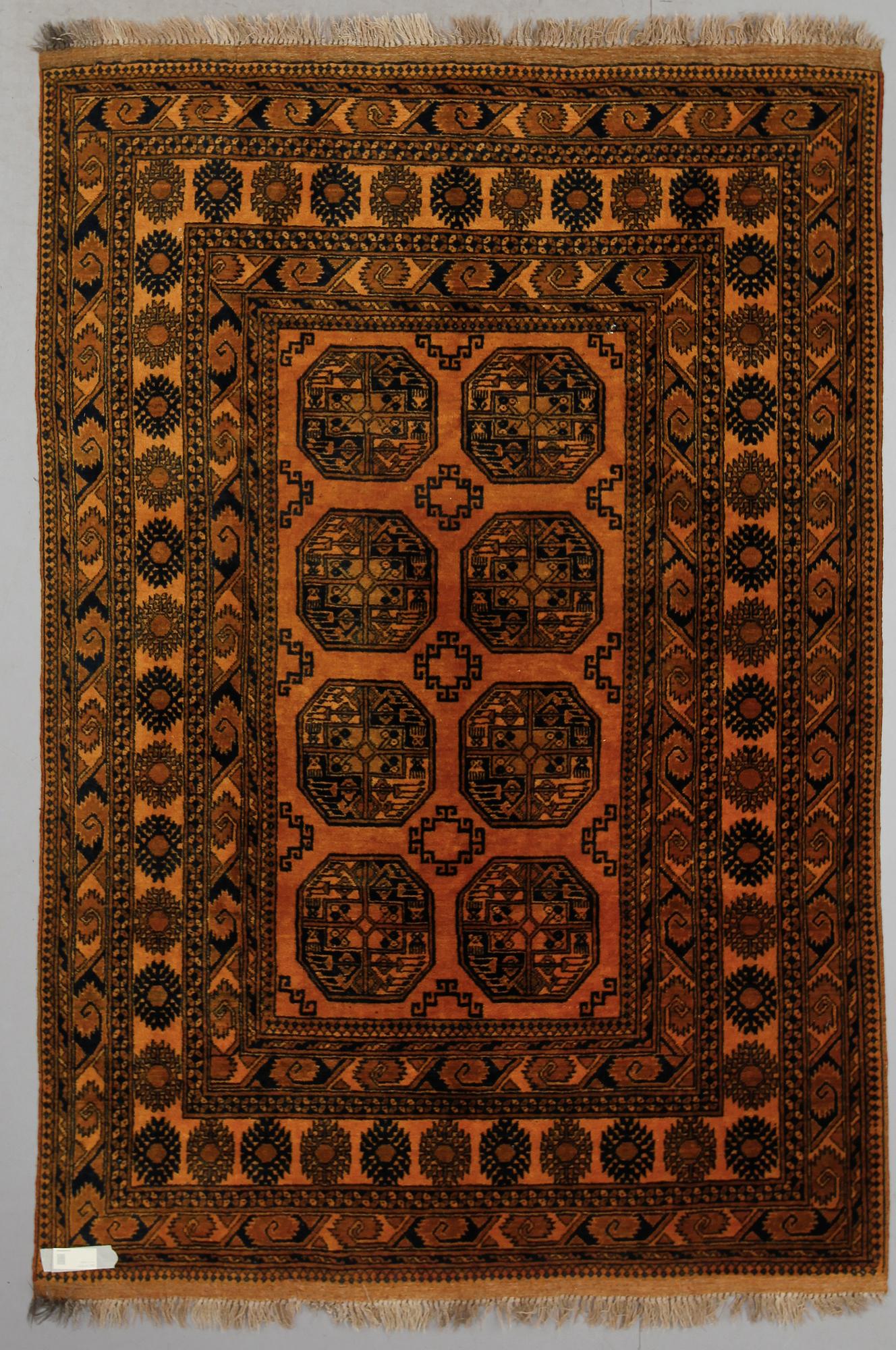 MATTA, Afghan, ca 273 x 185 cm.