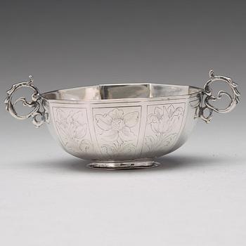 Jöran Hieronymi Bernegau, bränvinsskål, silver, Norrköping (verksam 1648-1679). Barock.