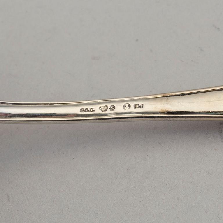 A silver sugar bowl, 1918.