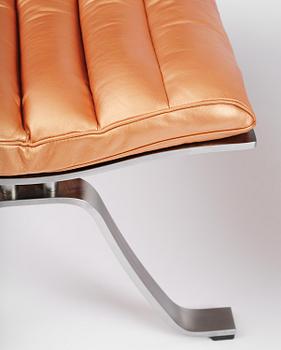 Arne Norell, an "Ari" easy chair with ottoman, Norell Möbel, Aneby, ca 2020.