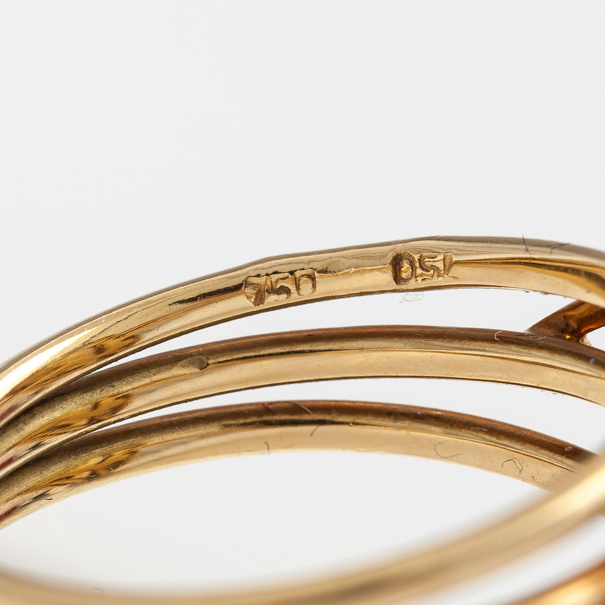 A ca 18K gold cocktail ring with a citrine.