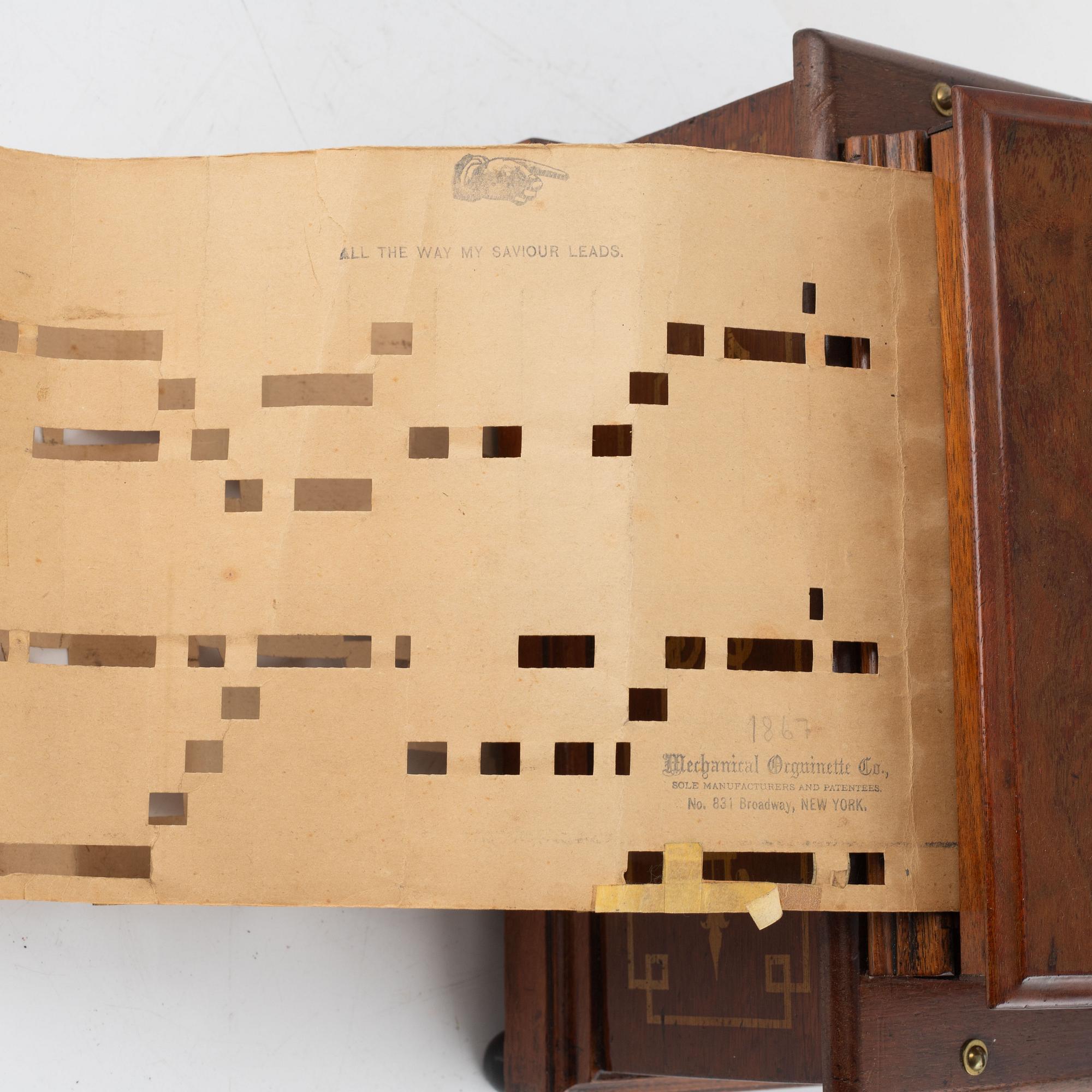 The American Organette Scroll Music Box, sent 1800-tal.